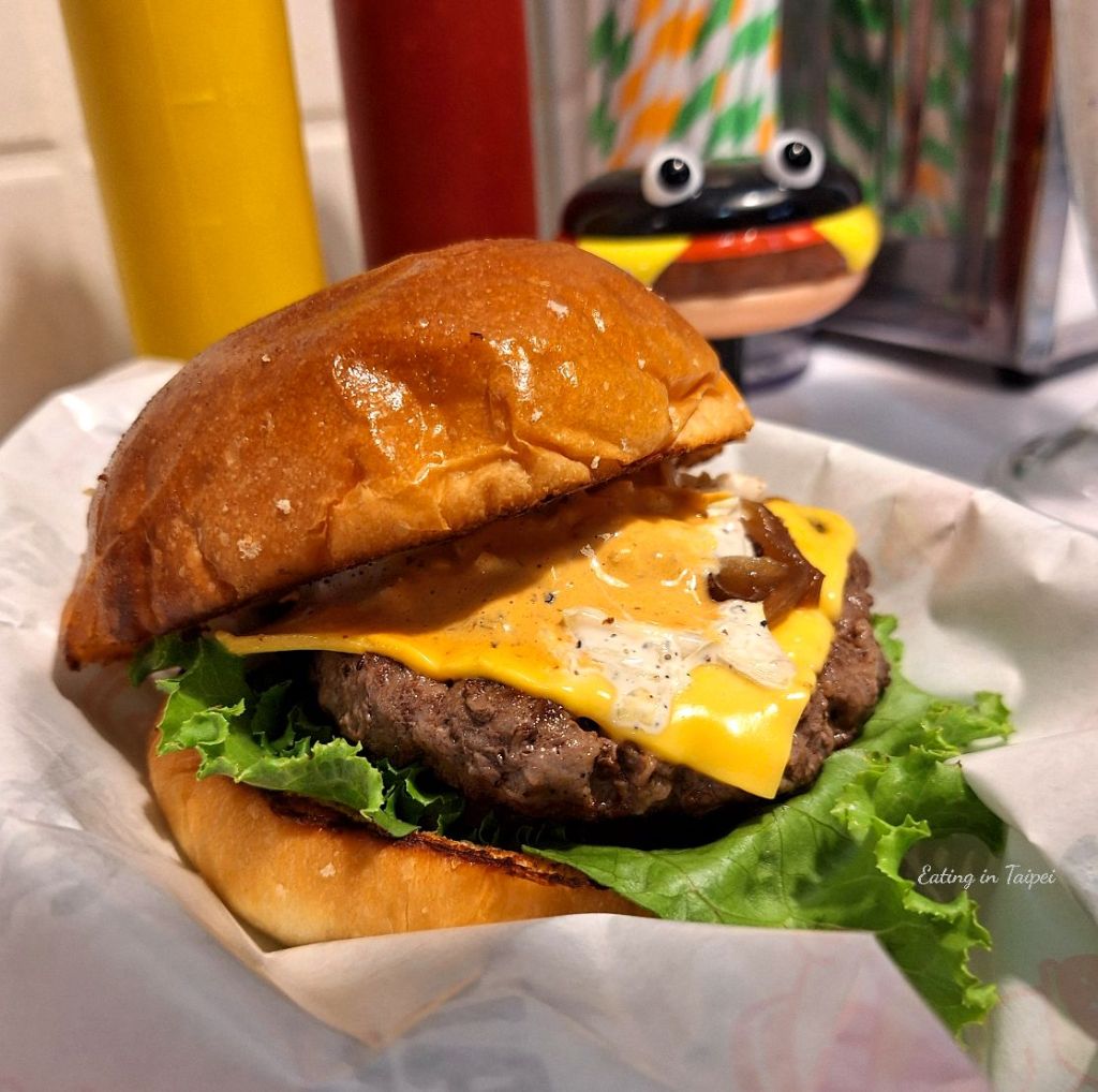 Big Als classic burger 2