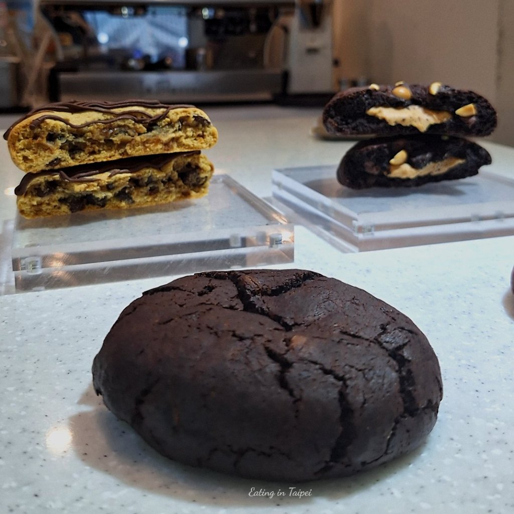 CookieDPT special flavor banana caremel chocolate peanut butter