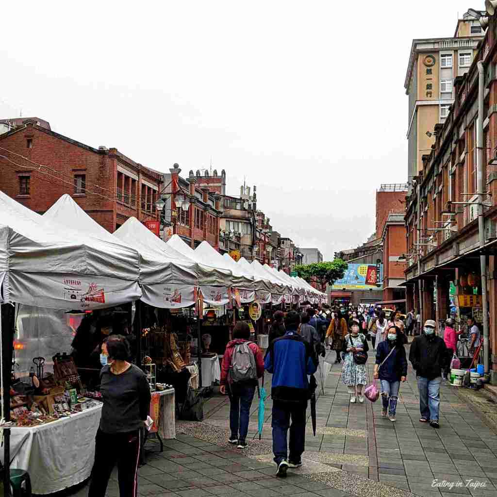 Yongle market outside